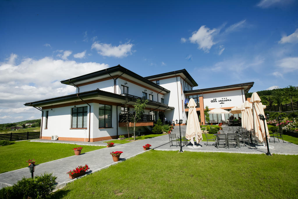 Pensiunea All Seasons Iasi Exterior photo